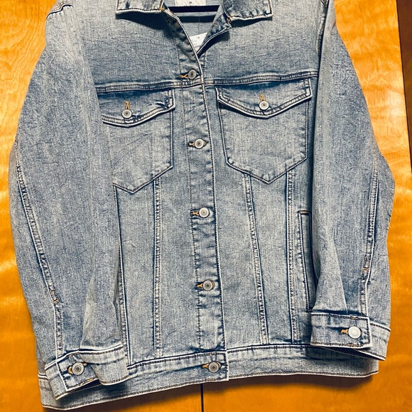 Abercrombie & Fitch Light Blue Denim Jacket - Picture 8 of 11
